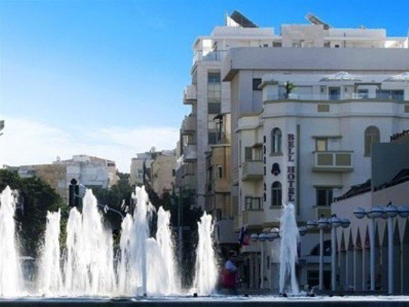 306492251E6B8296E0C434A820D0618B