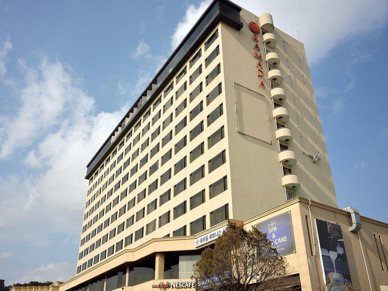 BF10D232AFC50F9B03A2FB28D589D633