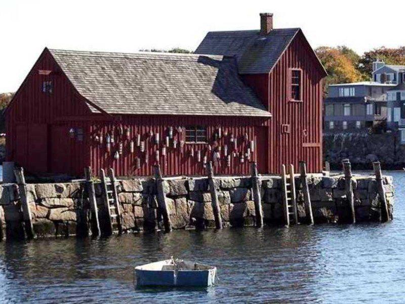 B0DB54069951218352B3C85B00D14F08