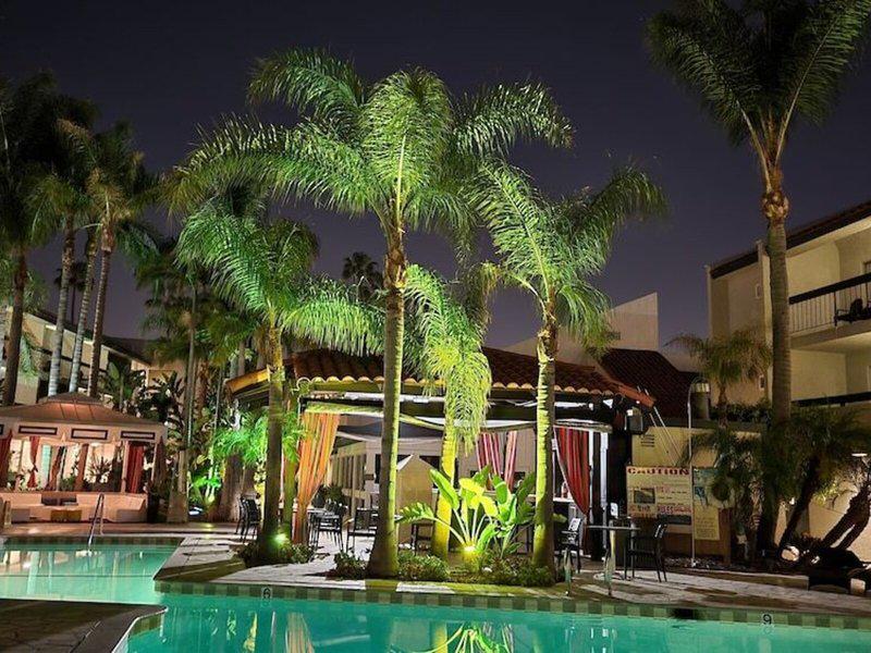 6B2211408A7043509948622E04868D3B