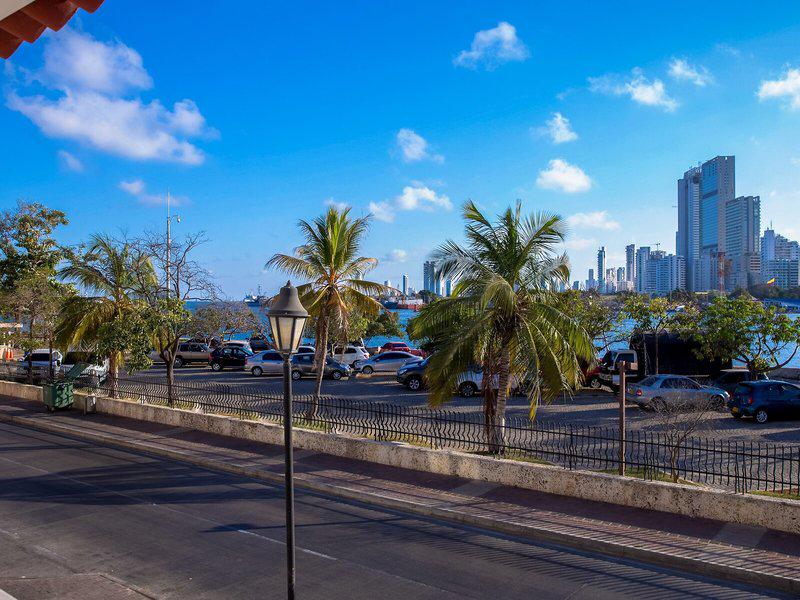 68A933306457E2D978796EE2FCB7B31F