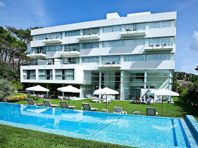 C99CE7F3BCFC6DA2E3E97C568ECFD225