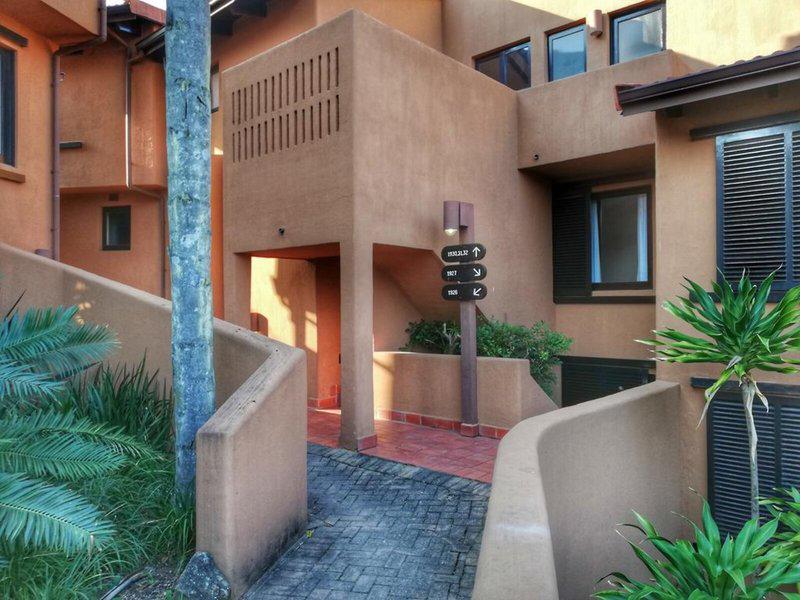 B2C28B16CC462A005846B7906DA4D95B