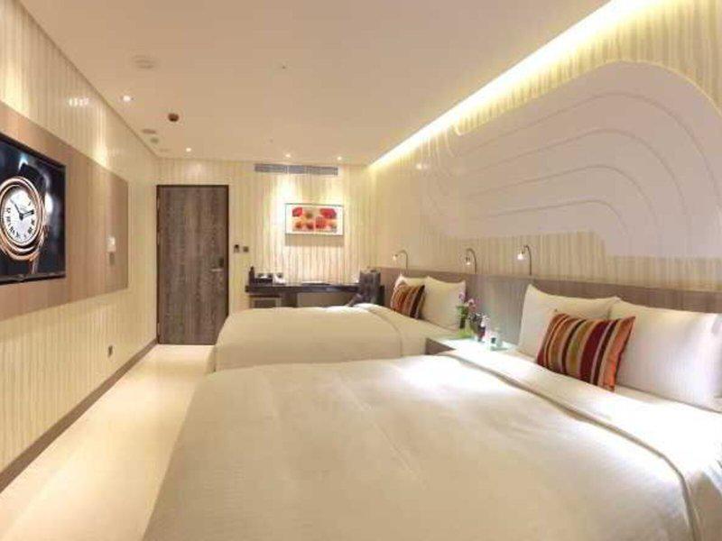 E17BB32B967897B669F888F8CA3FF57B