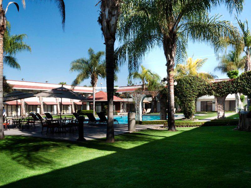 E579FE58EF8B54B1DF529E09172CF446