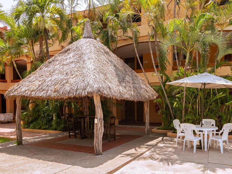 E8BB540F32BC6049AC408F8DBA4F4ED9