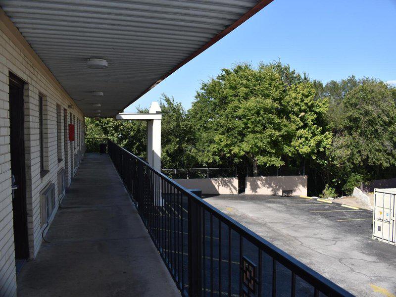 62498C10340D67FD629269CB16BE65F7