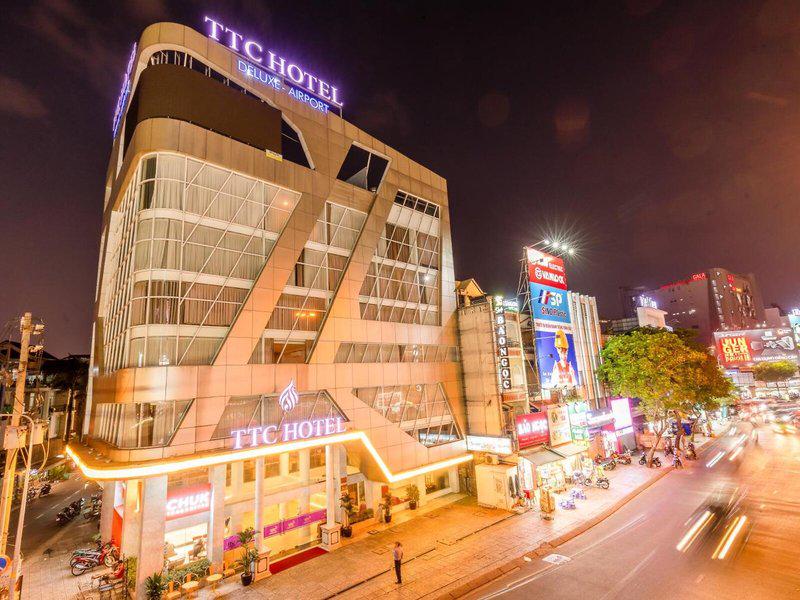 273585F2B224AEB1D5EB899FA24E6697