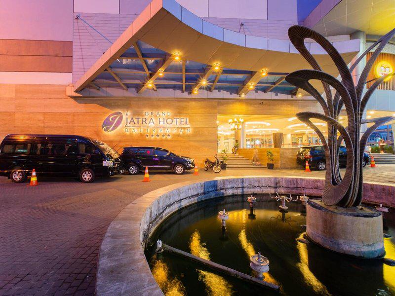 C4FD36D6D03E0572D6DEDA3544342F47