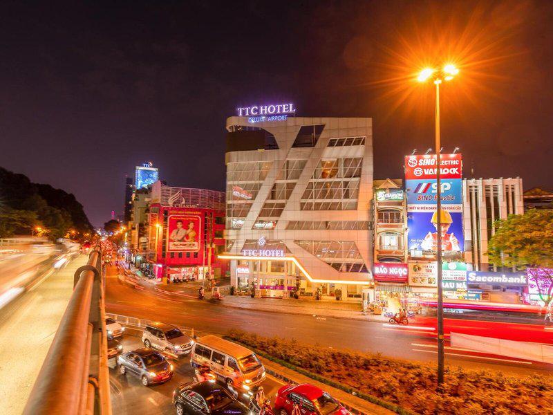 0654F02BB1C3AAB8F02895FA6D929FCE