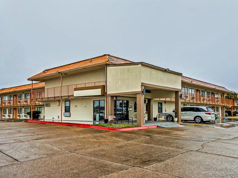 0DE204B5299B44E7F3F4066F70EC57D1