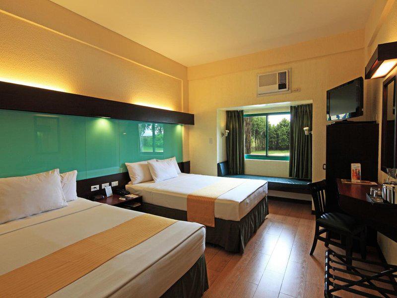 668EEE26D953A8F2EE30E120FC52283C