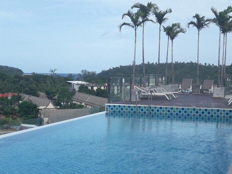 4CE800FCF1EE3AAF306C7394F0DB1877