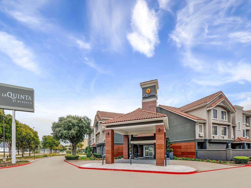 E0AF97AF9DBDE75468EE0D27B70BAAF0