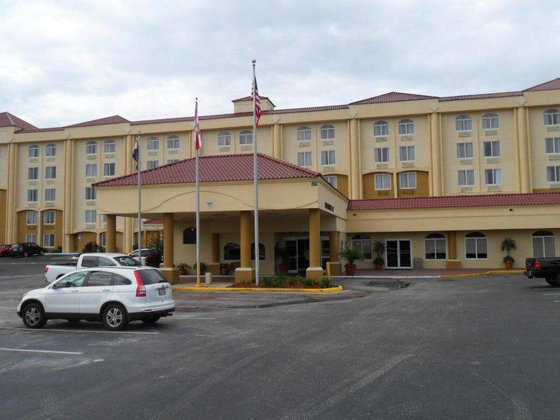 4ECAC15860C1FA9381DF649D0C6FF772