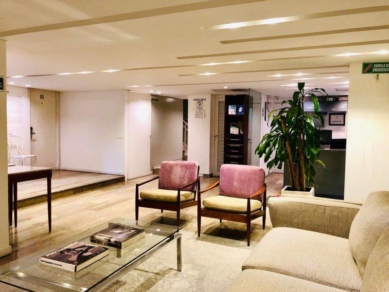 EBBAE2AB8105FB7E6271400FDDBDD01F