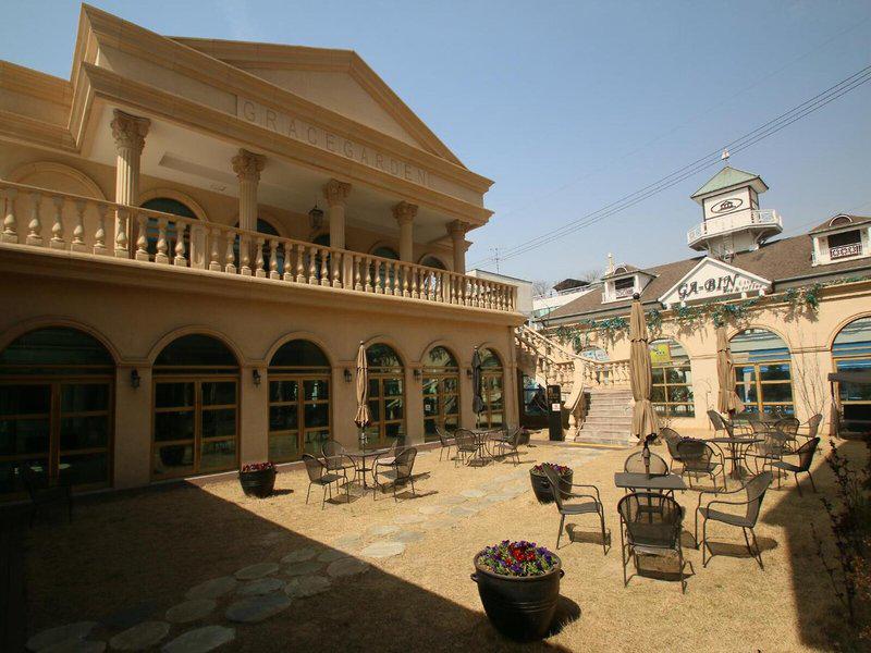 864E2F1F92B56A2B7558EFC009FAA325