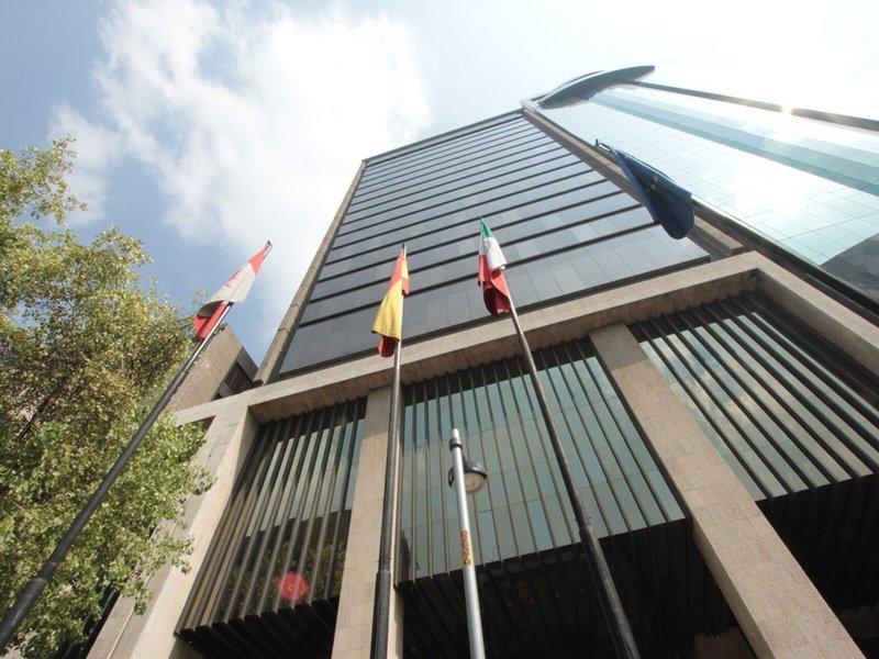 B313F9D3D2A4DDC4E43BB95DE6982329