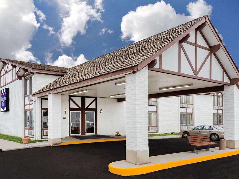 B83B5F76EE97C02CFF92EAEB24808A29