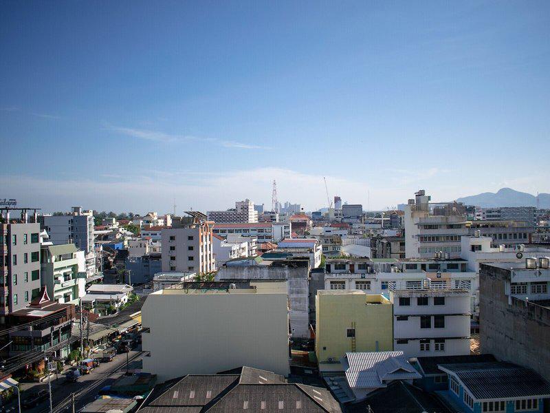 440E694D69C6657B3D9429ED75C83E08