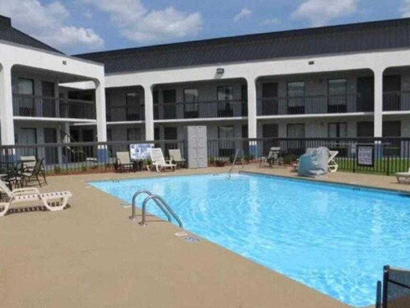 38DEB8A9ECB64A50E618F73DC58A2884