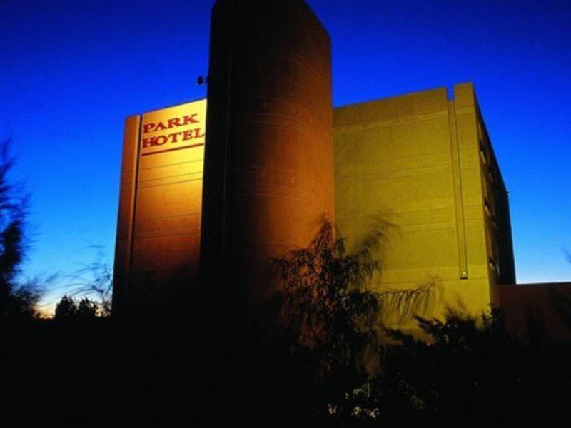 46369984F65EE351DEF68456A8930098