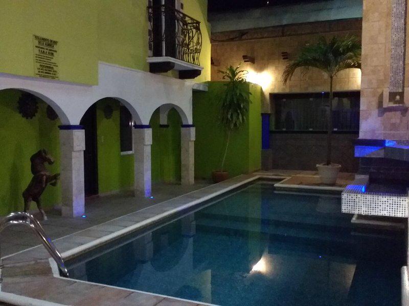 B63C2740212A7E1C1B65080E6C2961F9