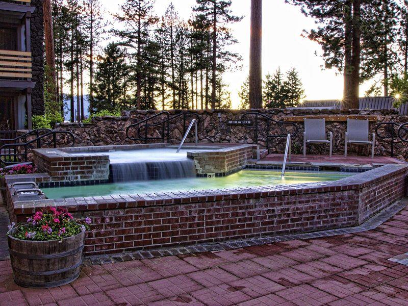 F0027F2723D1A890D10D16B77040580B