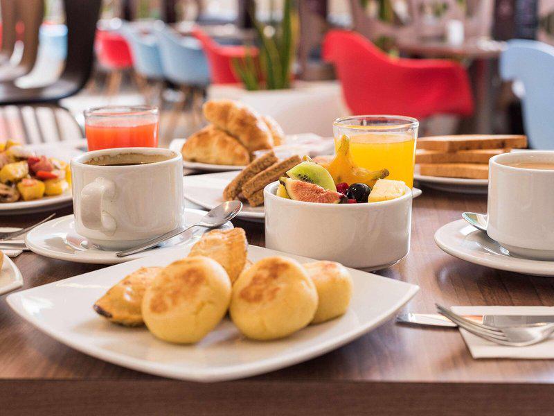 78547DC985ACD5E1F360A60FFD96A5BB