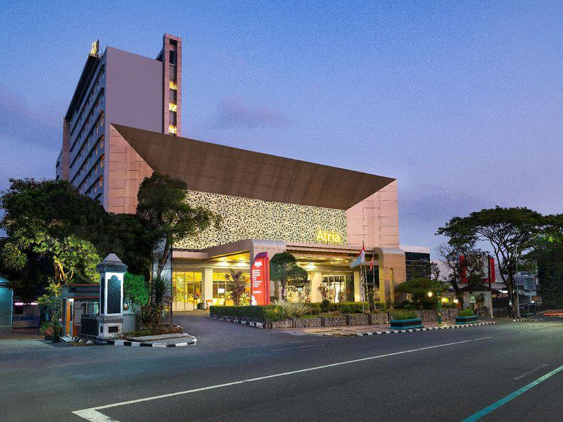 F49A3BC9E14EE9BD49A74201817EAC01