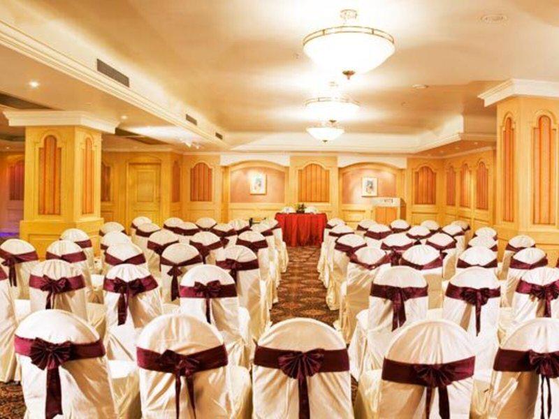 522DEFACB6FD9EC367A81520135807A4