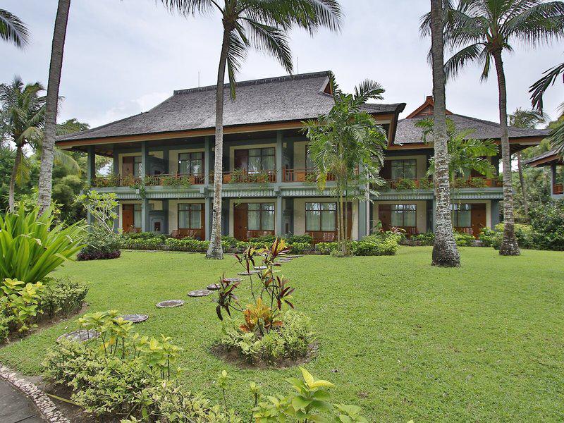 EB25099E89AB7BC0856585B2E8145A23