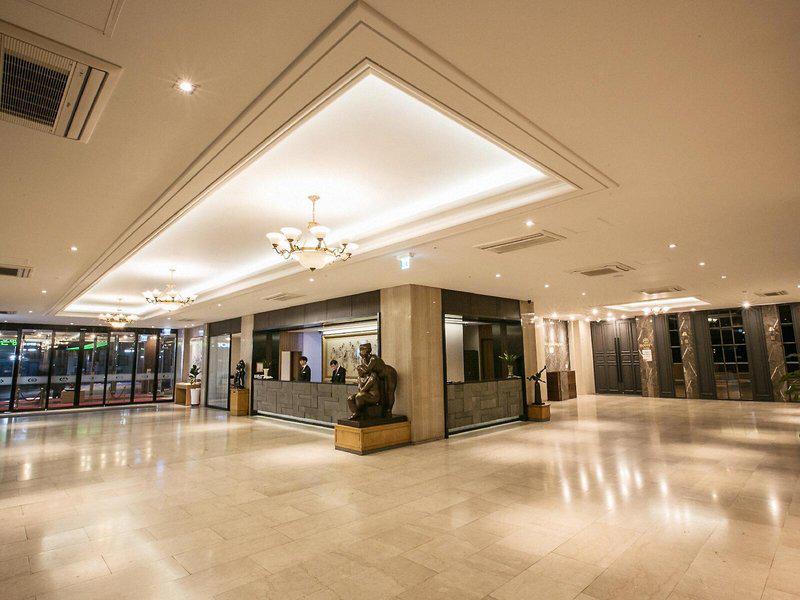 1A06FD64EAAE6BA706EBB92182B558DC