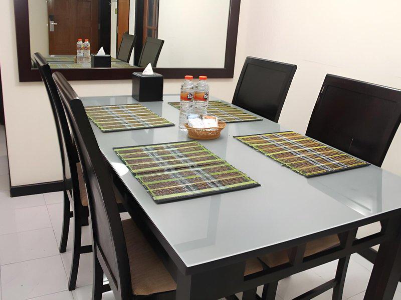 F15A89B2544D9DA29FF170E68D26E894