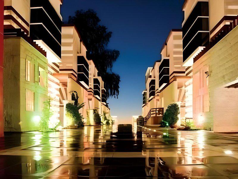 561229FB3BE6AD7232B19E8297B4856F