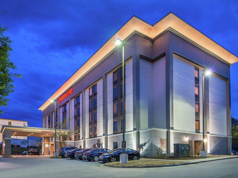 CB077EF21219B7254DC5FE01DA3ADBA2