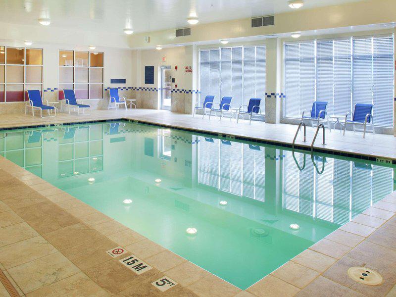 DE57FE3A04083D7FB04CBF10AE66EF9B