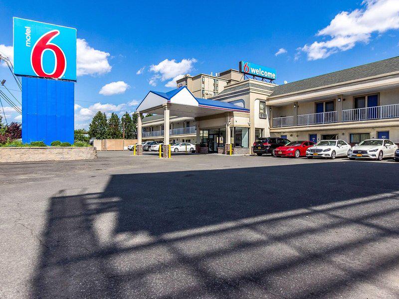 4FB574D50AC83F226C1597BC95BD9AC1