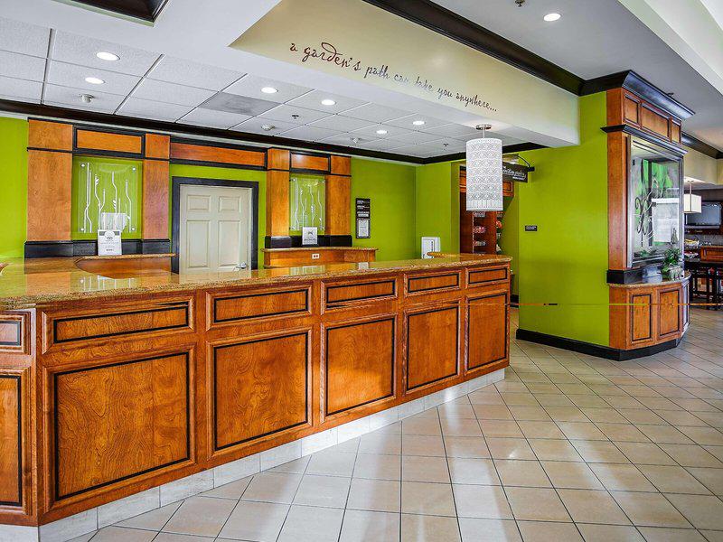 F65AC4B41DBCE1871C81C57FF816FAD2