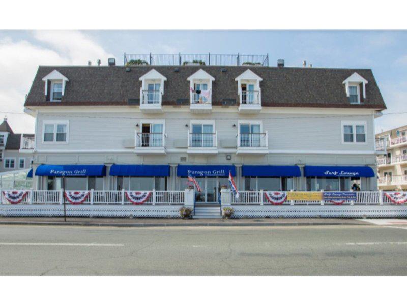 45B33044BB2815357076A1192F4E42DD