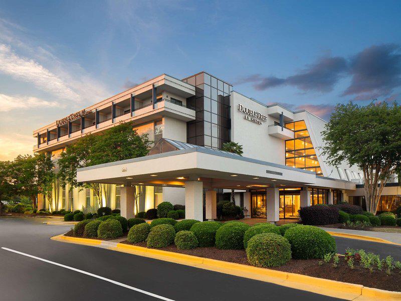 AE6F6BBA1C38E14C0609EC69622D473F