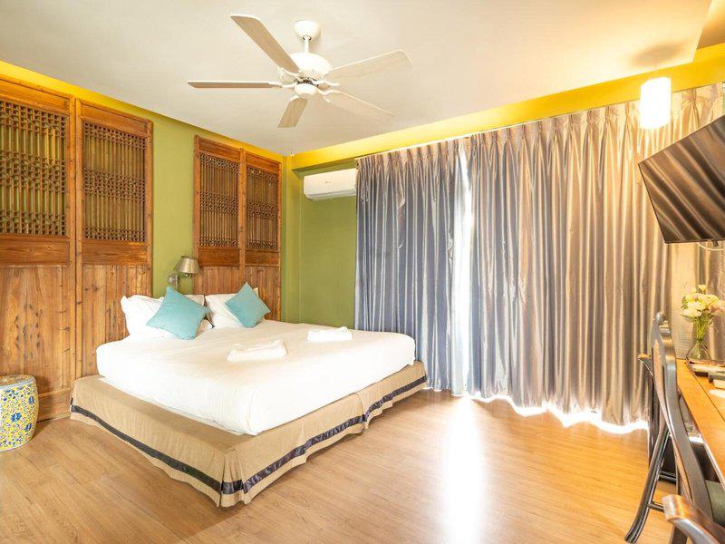 F2E71668B24DA179A9BAEFCF8AEC076C