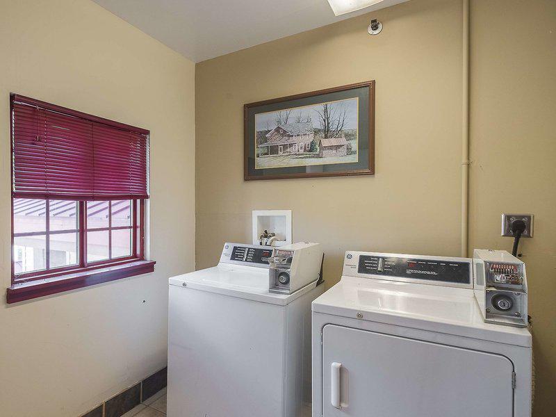 1B364B8ACEEF6767FC02D99FE14CDB26