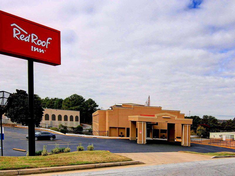 71EF1C4E244AE3EDA93E62A6C09F670E