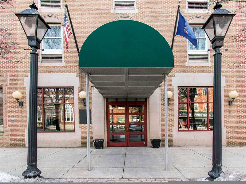 8DBBD775FCF9EEF12C32E77EC832ACA2