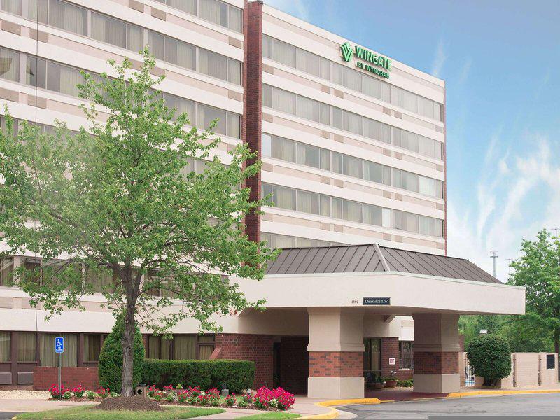 BA135388C72FC7554FC264F99F1CE05E