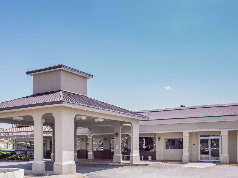 0037C7B6FCB20DF73D14AE2619709A8B