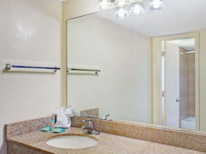 8FD7532ABB5A5B3C0FD5A62315083BA4