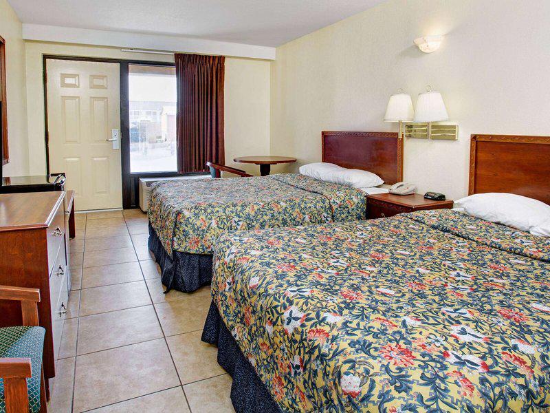 C1473E23D1868013AA37DF8461BA6990