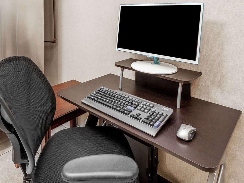 2C5DB066F81D001083E0C1D52046C6B8